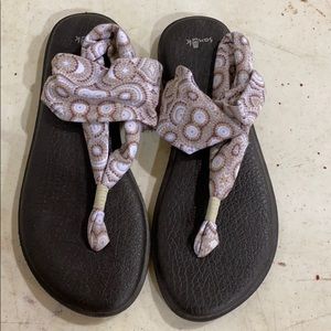 Sanuk Yoga Mat Sandal 10M NWOT